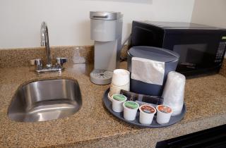 Golden Apple Inn - Glen - 6