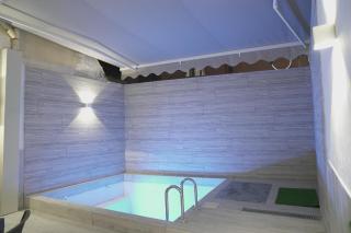 Sisina Luxury Room Jacuzzi & Piscina - Portici - 2