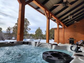 East Zion Mesa Retreat- Luxury, Hot Tub, Resort Amenities - Orderville - 0