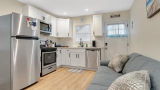 326 E Glenwood Ave, Unit 2 - 9