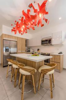 Put On Your Red Shoes And At This Condo - Madiki - 7