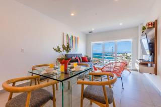 Put On Your Red Shoes And At This Condo - 4