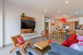 Put On Your Red Shoes And At This Condo - Madiki - 1