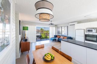 The Springs - oceanstays - Yamba - 2