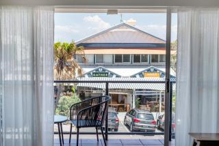 The Springs - oceanstays - Yamba - 8