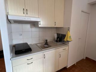 T2 Climatisé, Loggia Ensoleillée, Parking Privé, à 550m de la Plage - Valras-Plage - FR-1-701-54 - 4