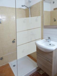 Bas de villa jardin plein sud proche mer clim-Wifi - Saint-Mandrier-sur-Mer - 1