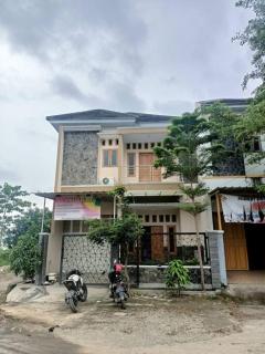 Anugrah homestay - Cirebon - 0