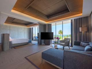 Pullman Lombok Merujani Mandalika Beach Resort - Kuta - 3