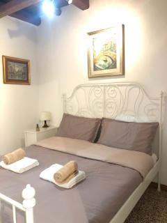 SALAMON GUEST HOUSE - Venice - 9