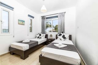 Villa Clementine - Paralimni - 6