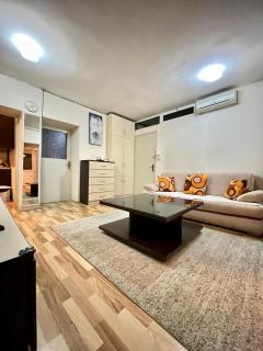 Center House Hostel - Pristina - 0