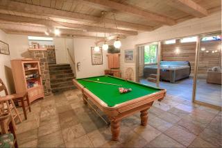 Cheyenne Chalet home - 0