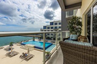 Like Under The Sea Where Darling Life Is Better - 3