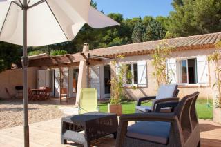 La Grande Auguière, villa familiale et spacieuse au cœur du vignoble et à 300m de la mer - Hyères - 4