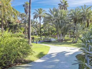 Amplio y luminoso apartamento en 1 línea playa - Marbella - 6