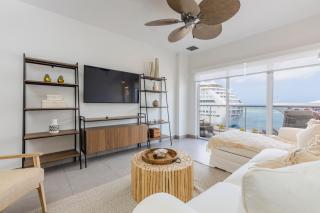 Experience The Groovy Harbour House Lifestyle - Oranjestad - 4