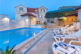 Family friendly house with a swimming pool Skrip, Brac - 17345 - Postira - 0