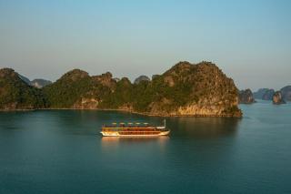 Nostalgia Halong Cruise - Ha Long - 4