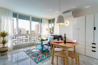 MalagaSuite Carihuela Apartments - Torremolinos - 7