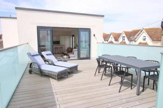 Sea View Terrace Near Beach, 2 Apartments - 7