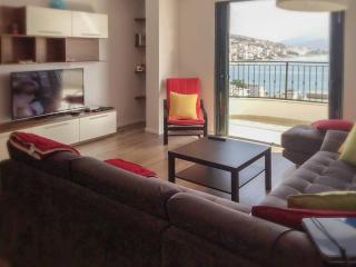 Sunny flat with breathtaking panoramic View - Sarandë - 8