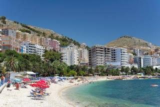 Sunny flat with breathtaking panoramic View - Sarandë - 4