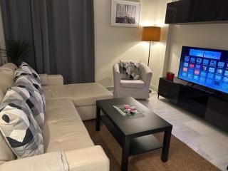 Apartamento Fibes-Congresos Parking Gratis - 3