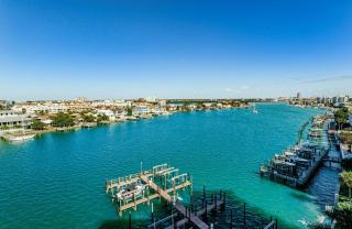 Waterfront Breeze Condo - Clearwater Beach - 9