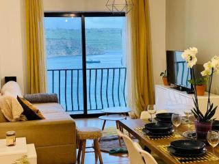 Porto Vita SeaView Apartment - St Paul's Bay - 3