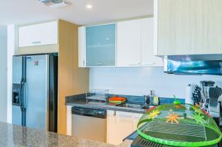 2Bdr Ground Floor Condo With Terrrace! - 4
