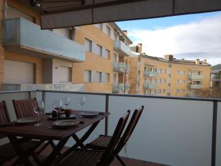LETS HOLIDAYS Apartment Pool Garden in Tossa - Tossa de Mar - 3