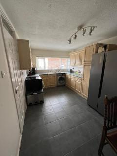 Fellowes Garden - 8