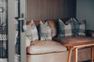 SeaBeds - Luxury Lookouts with Hot Tubs - 5