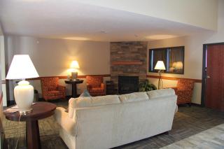 Green Acres Hotel - Pittsfield - 6