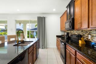 Delightful Home Near Disney With Private Pool And Water Park Access At Encore Resorts Reunion - 441No - Orlando - 6