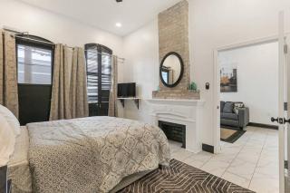 Sleep 10 next to Superdome and downtown - New Orleans - 8