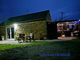 The Hideaway with hot tub - Chathill - 9