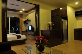 Boonjumnong Modern Apartment - 8