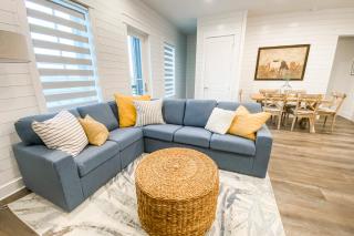 The Fairway Farmhouse - Port Aransas - 0