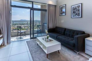 Menlyn Maine - The Trilogy Apartment 1111 - 3