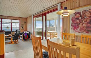 3 Bedroom Lovely Home In Bjert - Binderup Strand - 6
