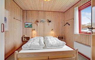 3 Bedroom Lovely Home In Bjert - Binderup Strand - 2
