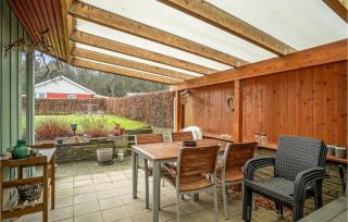 3 Bedroom Lovely Home In Bjert - Binderup Strand - 9