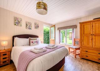 Meadows End Lodges - Cartmel - 7