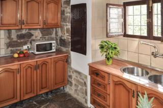 Charming Villa in Montefrío with Private Pool - Montefrío - 2