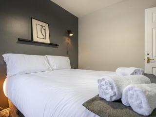 Pass the Keys Cosy 2BR Home Ormeau Road Lots of Amenities - Belfast - 4