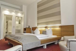 Hotel Prinzregent - Nuremberg - 5