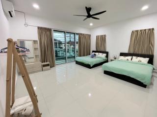 LOW SEASON PROMOTION! 4B12B Mountainville Bungalow - Ipoh - 6