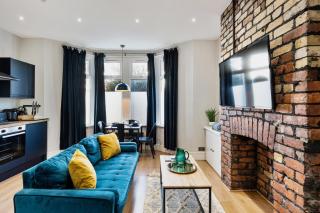 Stylish modern apartment near the city centre with nearby off-road parking - Cardiff - 3